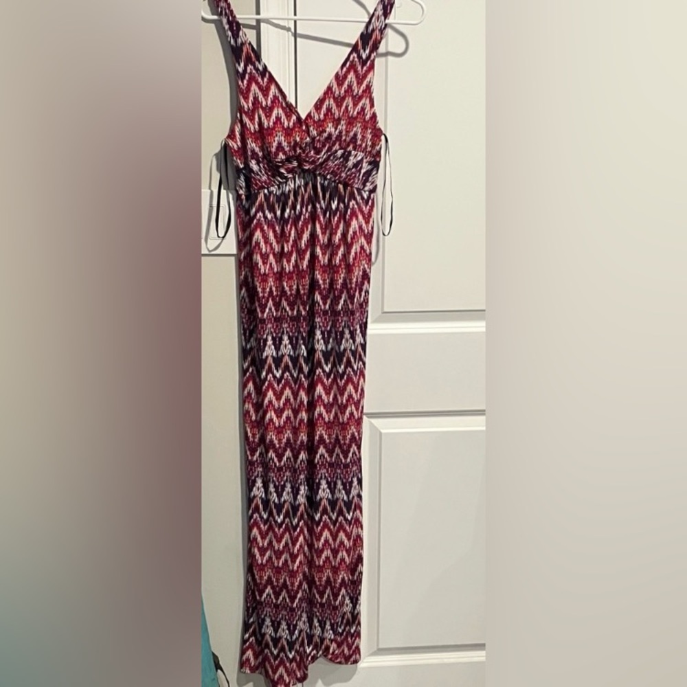 AB Studio Vibrant Sleeveless Dress with Knot Detail